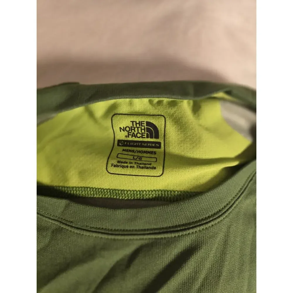 The North Face Flight Series Men’s L Green Lightweight Running Tee